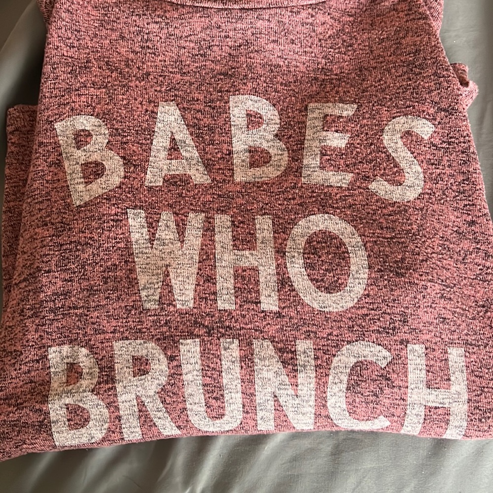 Babes who brunch top